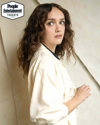 Click to view full size image
==============
770960141_olivia-cooke.jpg 770960141_olivia-cooke.jpg